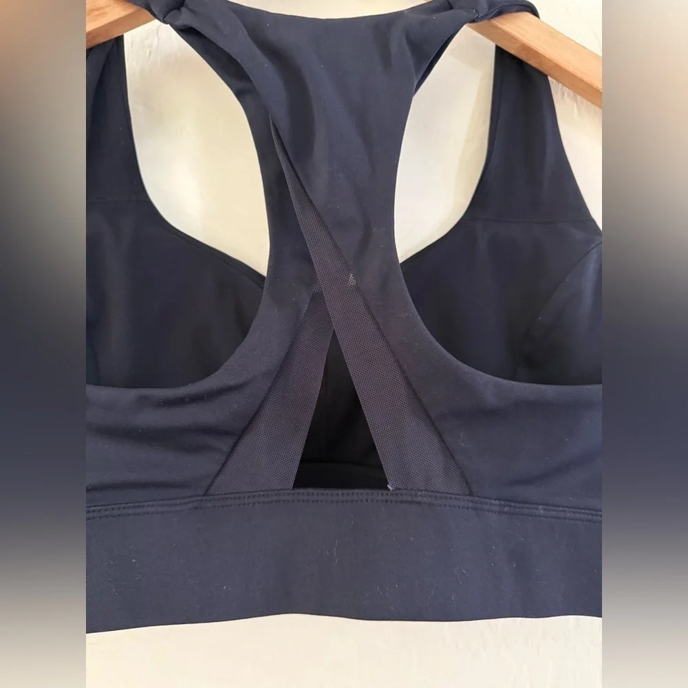 Black Sports Bra